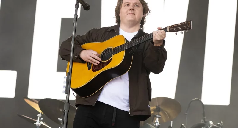 Lewis Capaldi: Therapy Helped Me Be a Musician Again