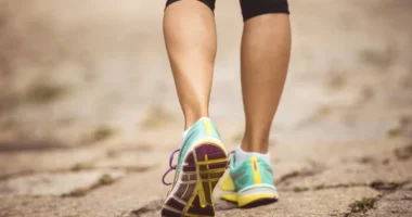 Japanese Walking Method Lowers Blood Sugar, Says Harvard Doctor