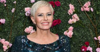 Nicole Eggert’s Brave Mastectomy Journey in Breast Cancer Battle