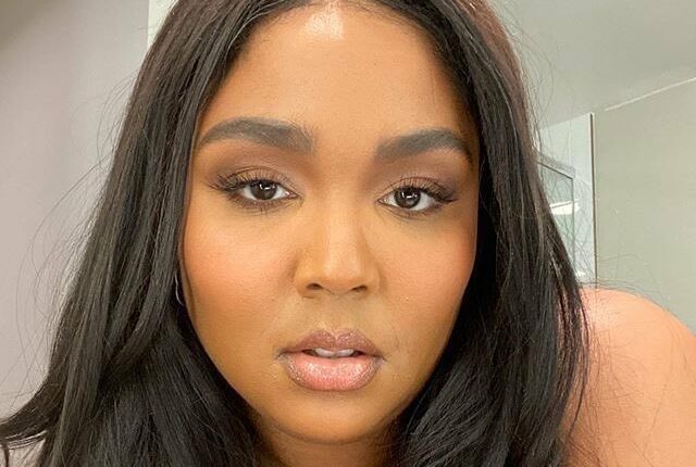 Lizzo Flaunts Stunning Weight Loss in Crop Top and Miniskirt