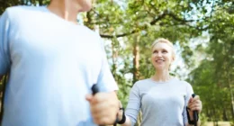 How Walking Protects Your Brain: Expert Tips for Alzheimer’s Prevention