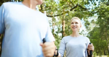 How Walking Protects Your Brain: Expert Tips for Alzheimer’s Prevention