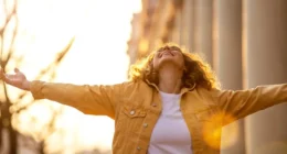 How to Believe in Yourself: 6 Confidence-Boosting Ways