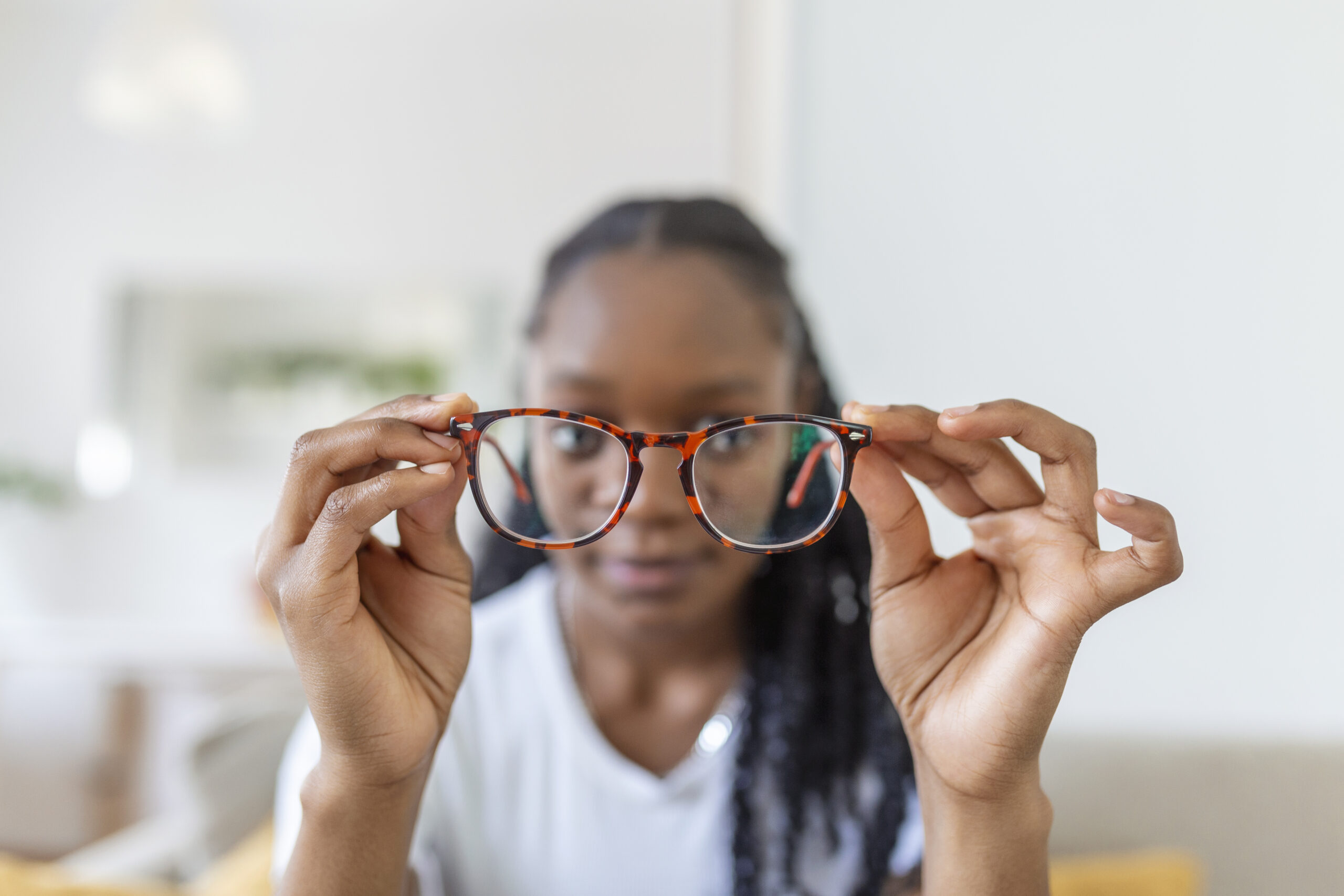 How to Treat Presbyopia Without Reading Glasses in 2025